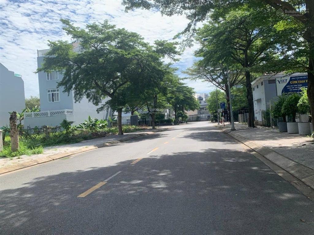 Nhận ký gửi mua bán bđs kdc gia hoà, phước long b, q9. là dt 100m2/ giá 12.8 tỷ.
