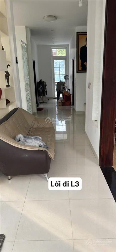 Bán biệt thự đẹp tại gia hòa, dt 300m2, 35 tỷ 5pn, 5wc đối diện với công viên lớn