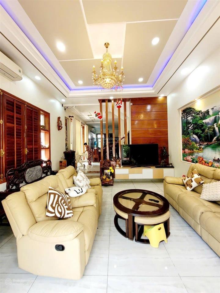 Bán bt 5pn, 5wc, 252m2 tại đỗ xuân hợp, phước long b, q9, hcm, giá bán 25.2 tỷ tl