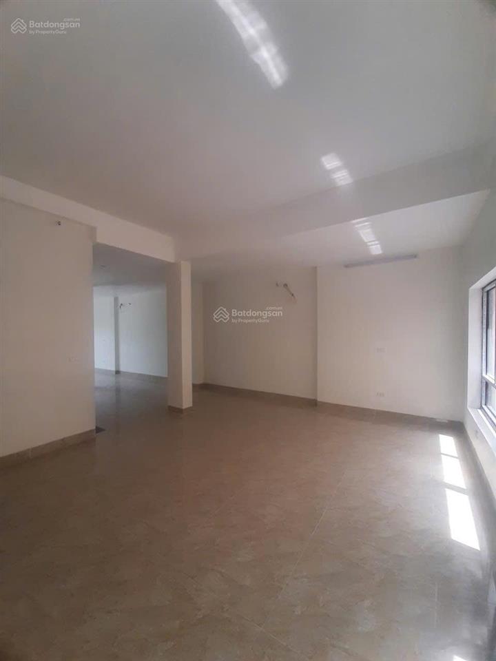 Chính chủ cho thuê văn phòng him lam vạn phúc, hà đông, giá 7tr.  0989 344 ***