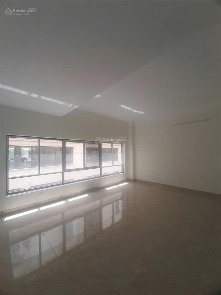 Chính chủ cho thuê văn phòng him lam vạn phúc, hà đông, giá 7tr.  0989 344 ***