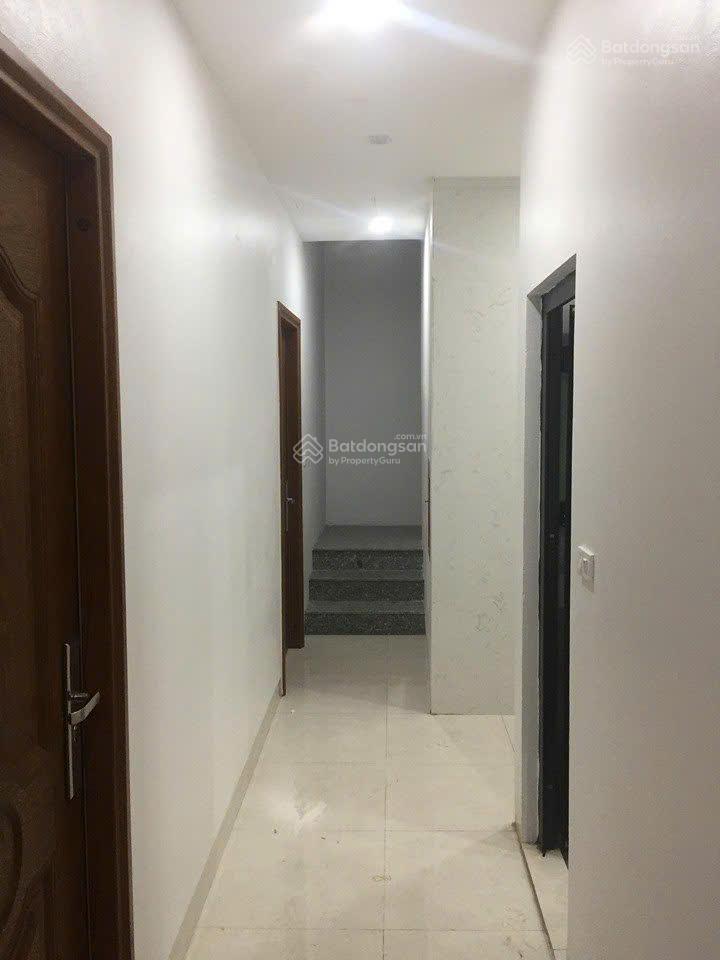 Chính chủ cho thuê văn phòng ngay ngã tư vạn phúc, hà đông giá 3,5 triệu/tháng 18m2,  0937 936 ***