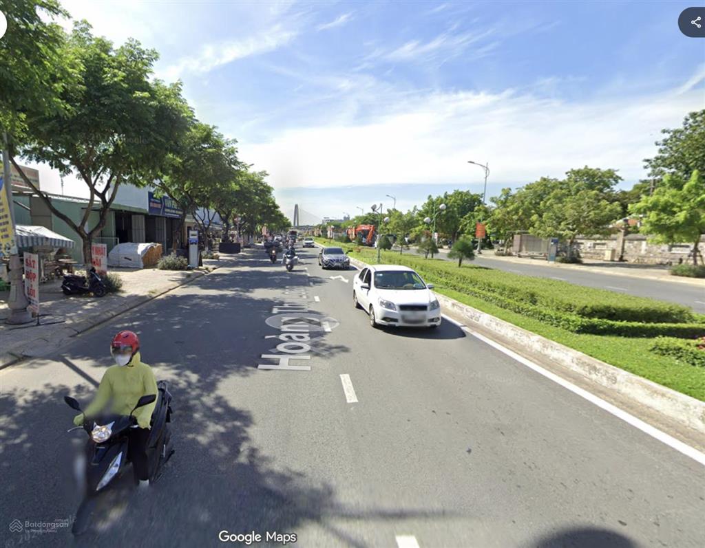 Chính chủ bán đất tặng nhà đường hoàng thị loan dt cho thuê 9 triệu/tháng,  0917 344 ***