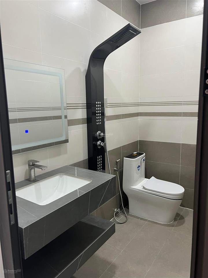 Nhà mới full nội thất kdc đông bộ dĩ an, đối diện bicon solary, vành đai 3 ,sát làng đhqg hcm.