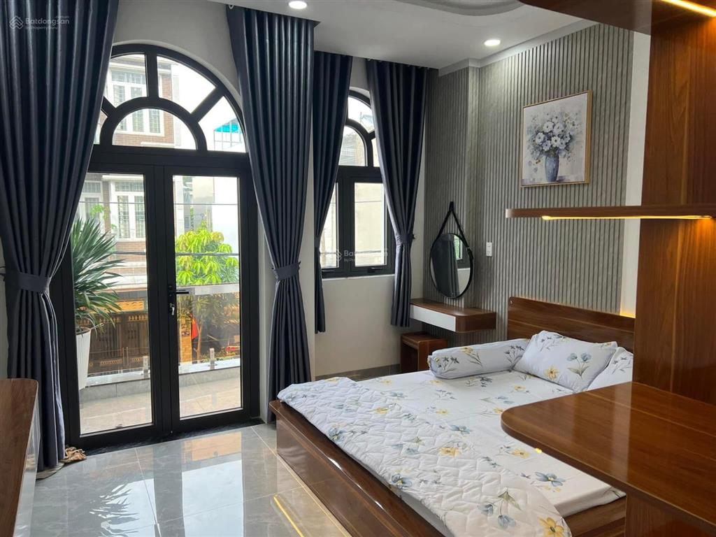 Nhà mới full nội thất kdc đông bộ dĩ an, đối diện bicon solary, vành đai 3 ,sát làng đhqg hcm.