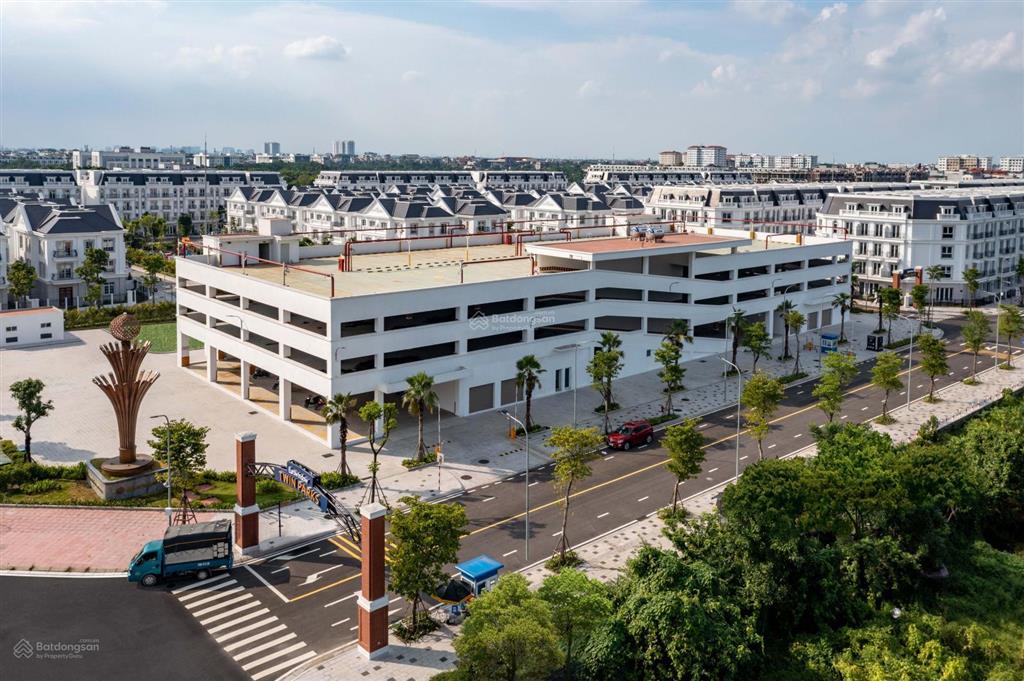 Cần bán gấp lô góc 96m2 / mt 15m view bể bơi, công viên giá đầu tư  0962 712 ***