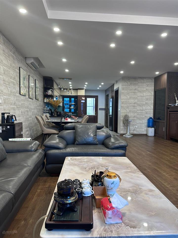 Bán shophouse 84m2/mt 6m hoàn thiện đẹp đang cho thuê 20tr/01 tháng  0962 712 ***