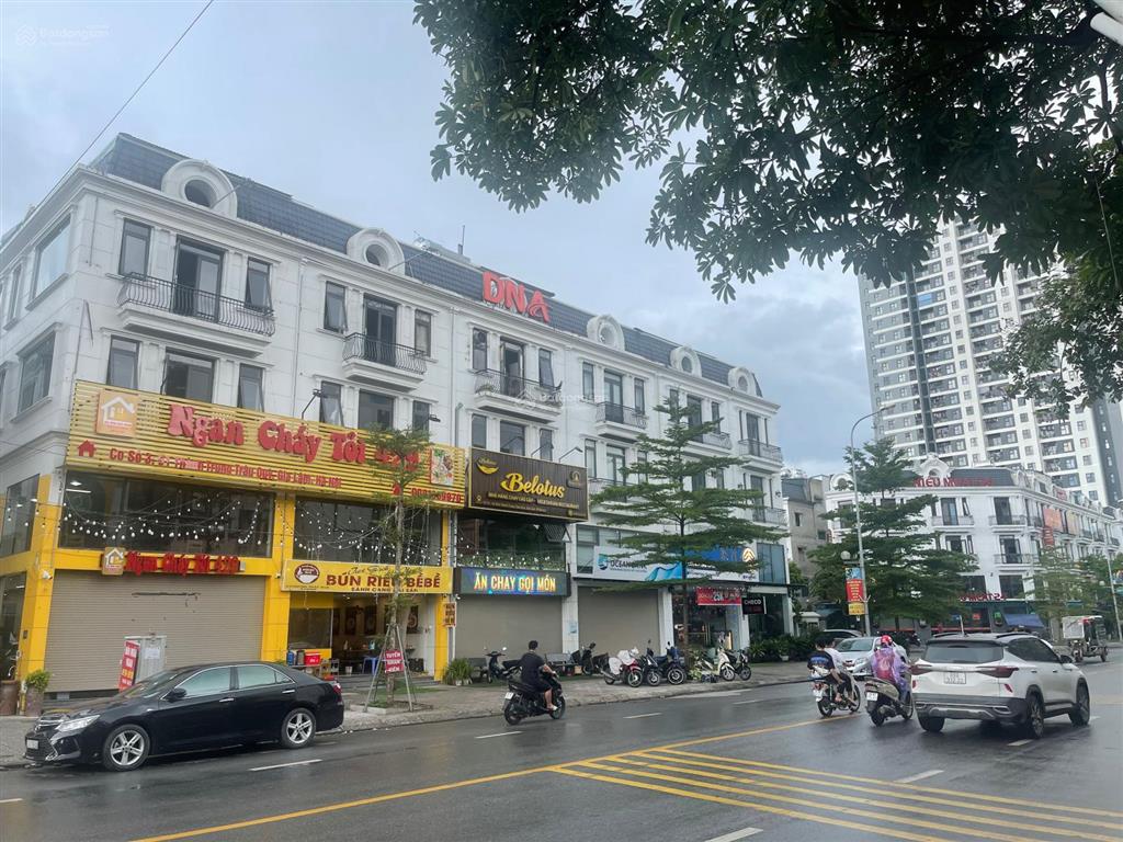 Bán nhà mặt phố thành trung dtich 90m2 / mt 6m xây 5 tầng, đang cho ngân hàng thuê 60tr / tháng