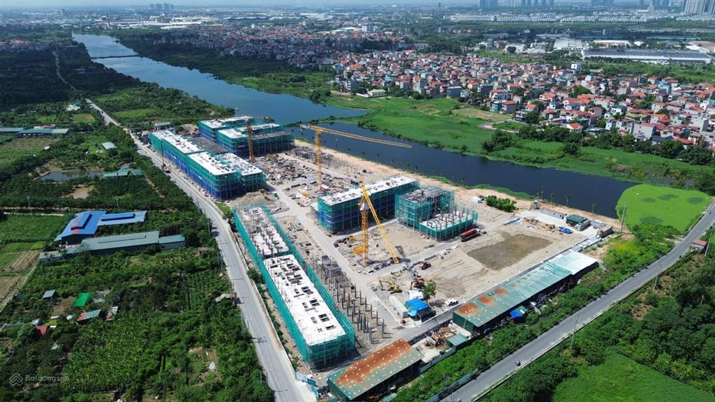 Bán shophouse 75m / mt 5m xây 4 tầng đường 24m , kinh doanh tốt , giá tốt nhất thị trường