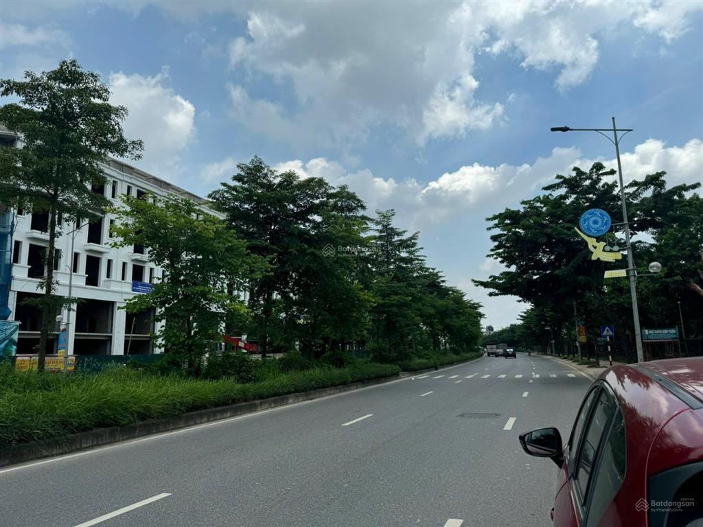 Bán gấp liền kề 94,5m, 2 mt 5m mặt đường lý thánh tông 24m kinh doanh siêu đỉnh