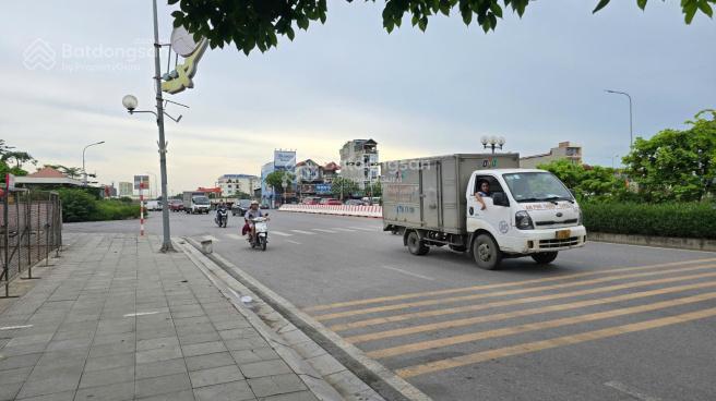 Cần bán gấp đất mặt phố lý thánh tông dt 68,5m2 / mt 4,5m, sát vin ocean park kd siêu đỉnh