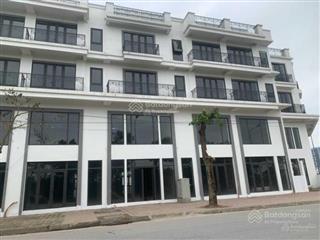 Bán gấp lke mặt phố nguyễn mậu tài dtich 76m/ 2 mt 5m , đường 40m , view hồ , kd tốt