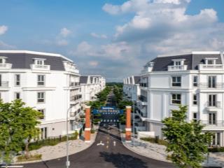 Bán lô góc ban tím dtich 95,7m/mt 15m đường 17m view hồ da eurowindow gia lâm