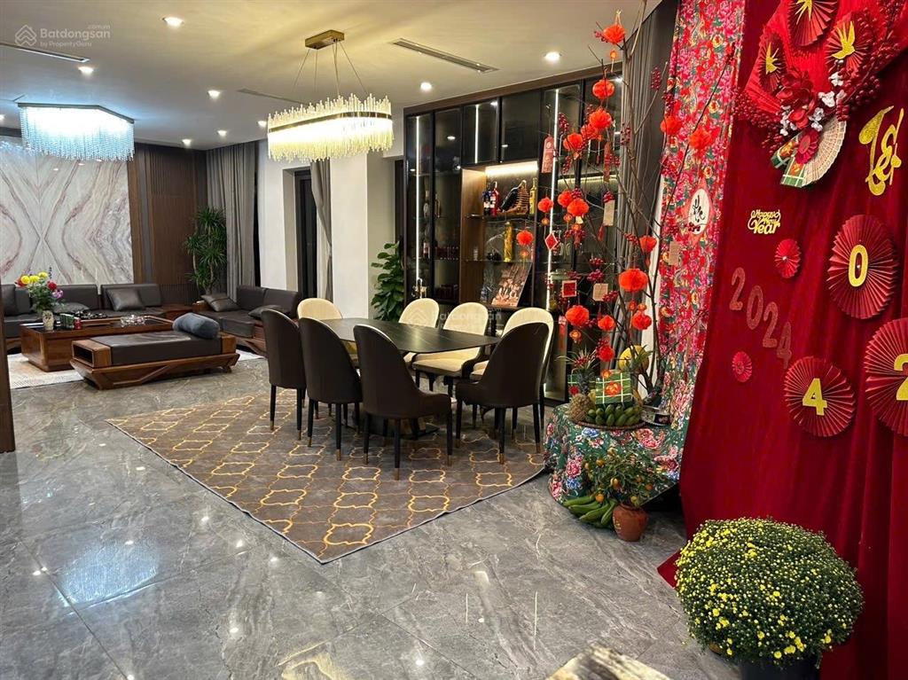 Bán gấp lk 90m2 / mt 6m hoàn thiện full nội thất siêu đẹp, có thang máy đường 15m giá tốt