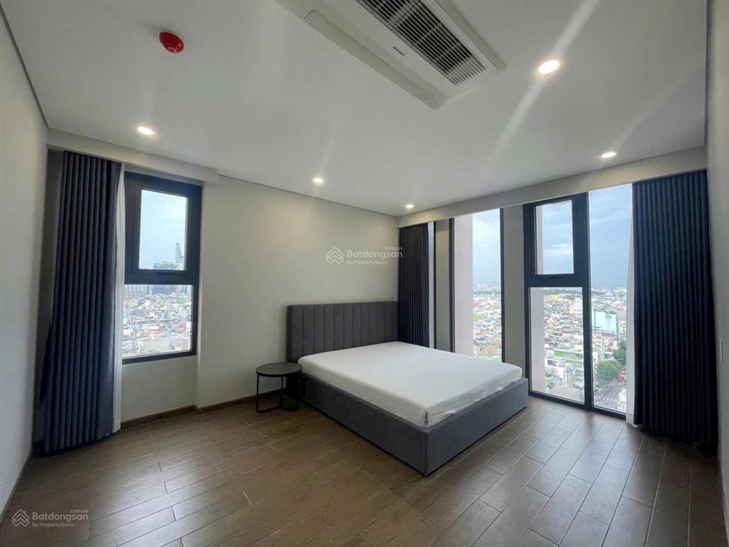 Bán căn hộ 3pn 2wc căn đẹp nhất dự án, dt 96m2 căn góc view nhìn về trung tâm quận 1