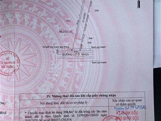 Bán lô đất đẹp 774m2 ngang 10m thổ cư 739m2 mặt tiền đường nhựa kề làng dhqg. xây chdv đẹp, kho