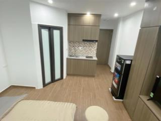 Chủ cho thuê căn hộ studio 20m2, 25m2 đủ đồ phố chùa láng