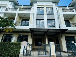 Bán căn 2 mặt tiền 75m2 gần clubhouse, giá 14.5 tỷ, xem nhà gọi vũ 0906 673 ***