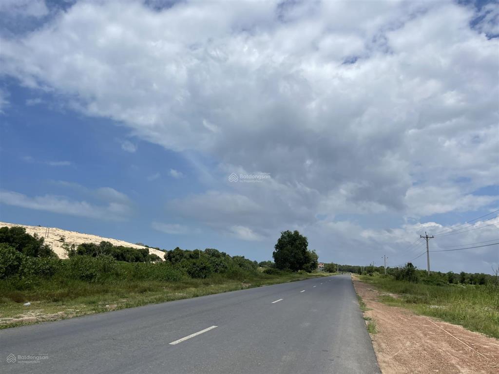 Bán 47m x 45m đất thổ cư mặt tiền hùng vương, tân tiến, lagi giảm 50% 310 triệu/m ngang view biển