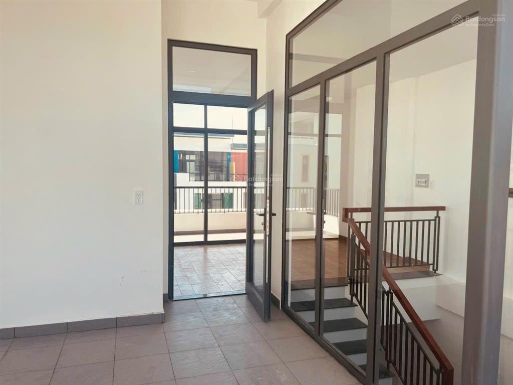 Cho thuê nhà nguyên căn tại meyhomes phú quốc