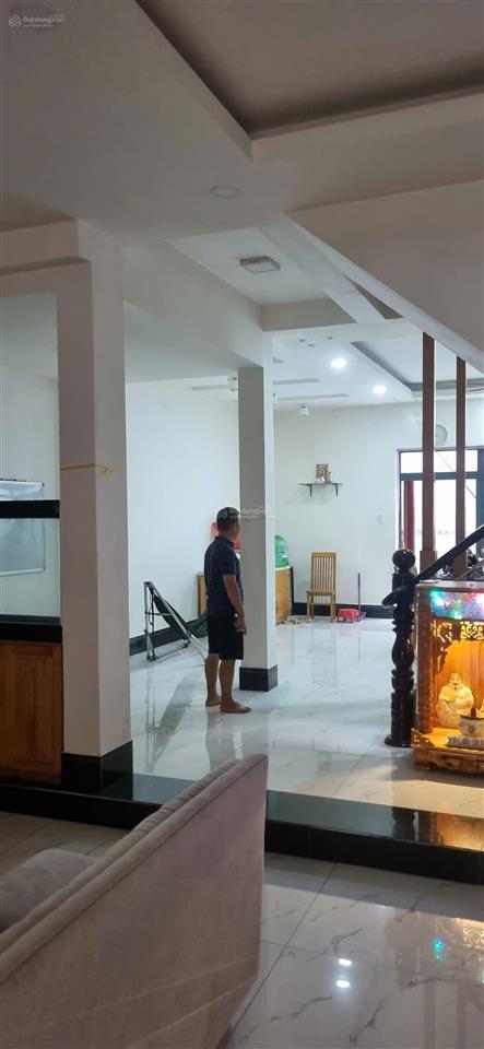 Bán gấp nhà phố đường số 7 kdc conic 13b. diện tích 6x20m, gồm 1tr 2lầu áp mái. giá 10ty8