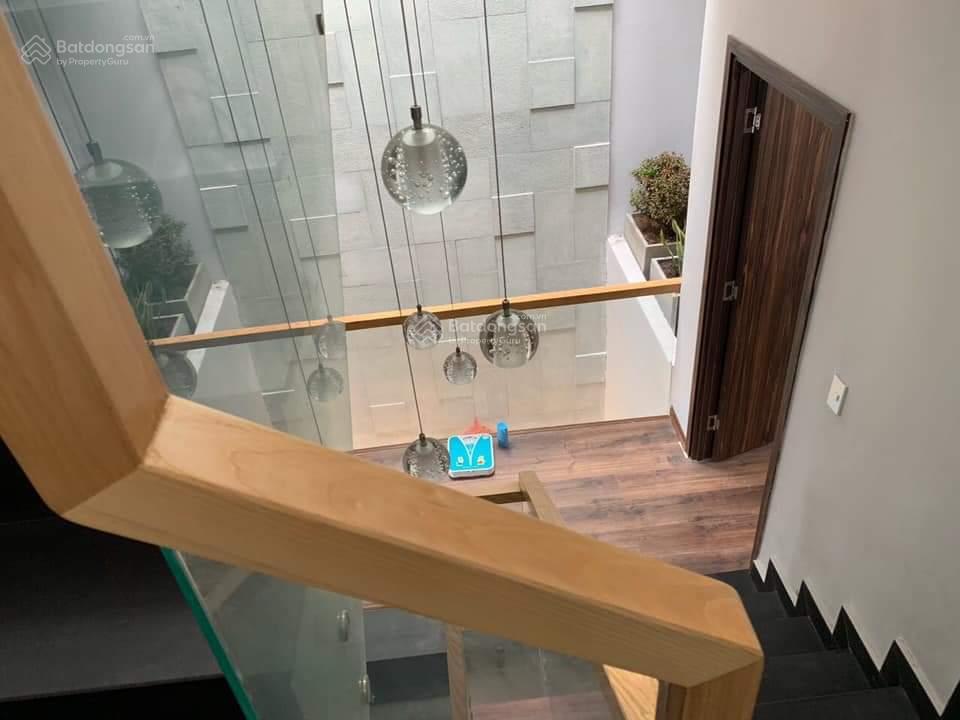 Bán gấp nhà phố đường số 7 kdc conic 13b. diện tích 6x20m, gồm 1tr 2lầu áp mái. giá 10ty8