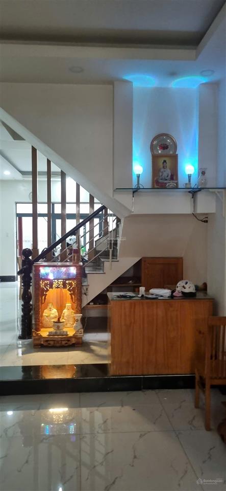 Bán gấp nhà phố đường số 7 kdc conic 13b. diện tích 6x20m, gồm 1tr 2lầu áp mái. giá 10ty8