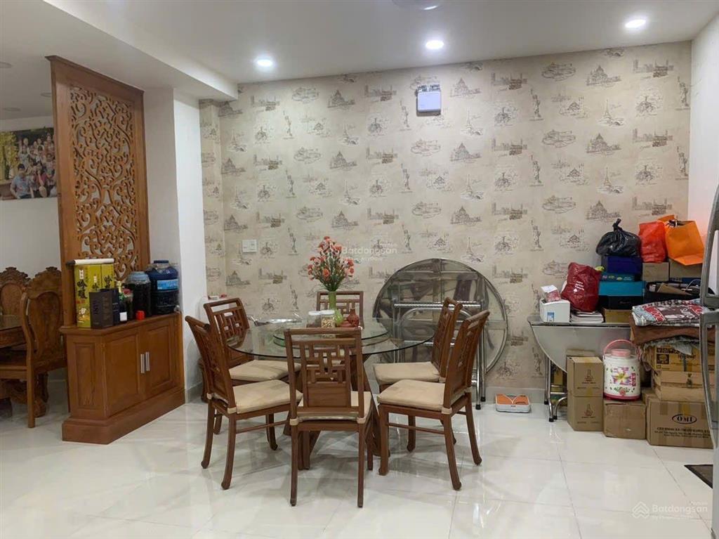 Bán gấp nhà phố đối diện chung cư kdc conic 13b. diện tích 7x20m gồm 1 trệt 2 lầu áp mái. giá 12tỷ5