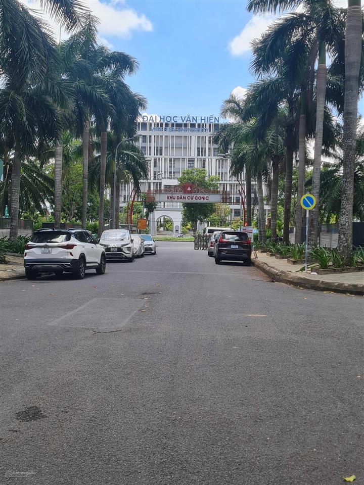 Bán gấp nhà phố đối diện chung cư kdc conic 13b. diện tích 7x20m gồm 1 trệt 2 lầu áp mái. giá 12tỷ5