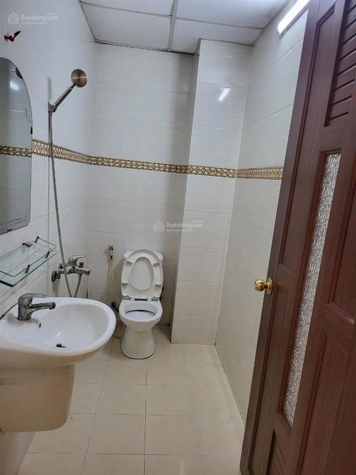Bán gấp nhà phố đối diện chung cư kdc 13c greenlife. diện tich 5x18m gồm 1tr 3lầu. giá 8tỷ3 tl
