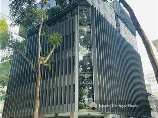 Tòa nhà văn phòng 2 mt 24 26 phạm ngọc thạch, p6, quận 3 dtsd 2000m2