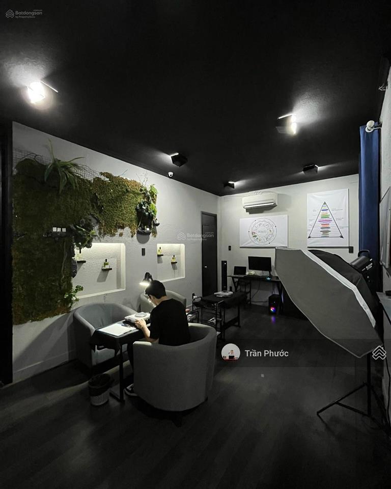 Nhà mt 34 đặng dung, phường tân định, quận 1 dt 6x20m 1 trệt 2 lầu giá tốt