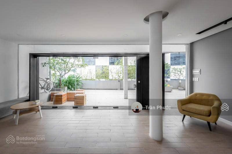 Cho thuê nhà mt đường lê thị riêng, phường bến thành, quận 1, ngang 8x15m dtsd 140m2