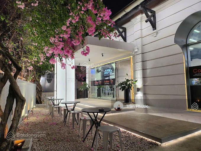 Cho thuê biệt thự sân vườn đường võ thị sáu, phường võ thị sáu, quận 3 dtsd 1000m2 ngang 28m