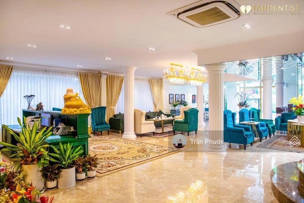 Cho thuê biệt thự góc 2 mt võ thị sáu, p.vts, quận 3 dt 22x25m 1 trệt 1 lầu sân vườn giá tốt