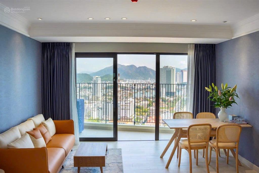Cho thuê ngắn/dài hạn căn hộ cao cấp gold coast view biển  cách biển 50m