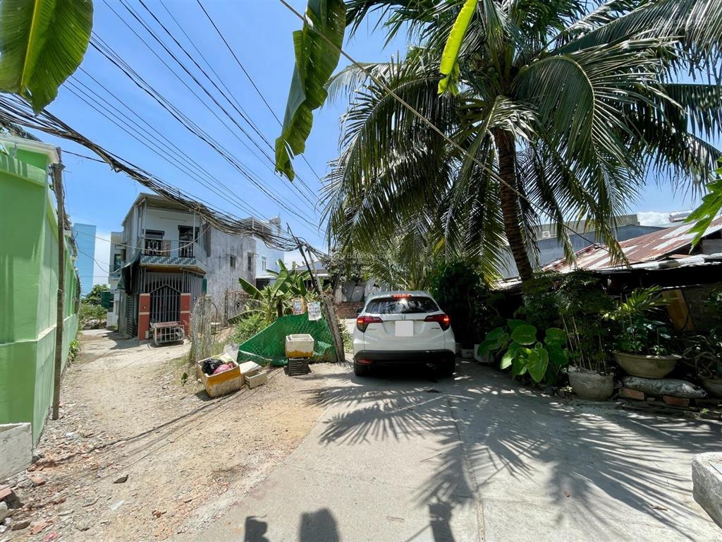 Đất thổ cư ngay tđc ngọc hiệp tp nha trang đường ôtô 4m có 3 mặt thoáng