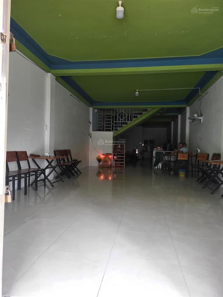 Bán nhà mặt tiền đường thống nhất gần chốn quê