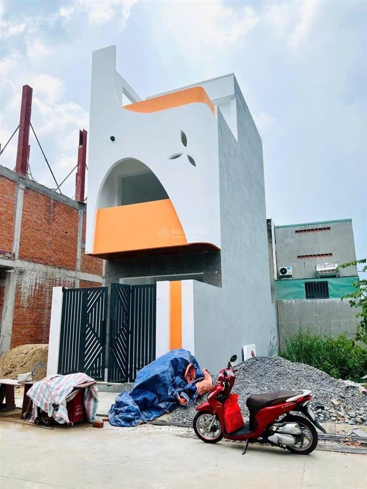 Bán nhà đẹp kdc châu long p.long phước ( quận 9 )