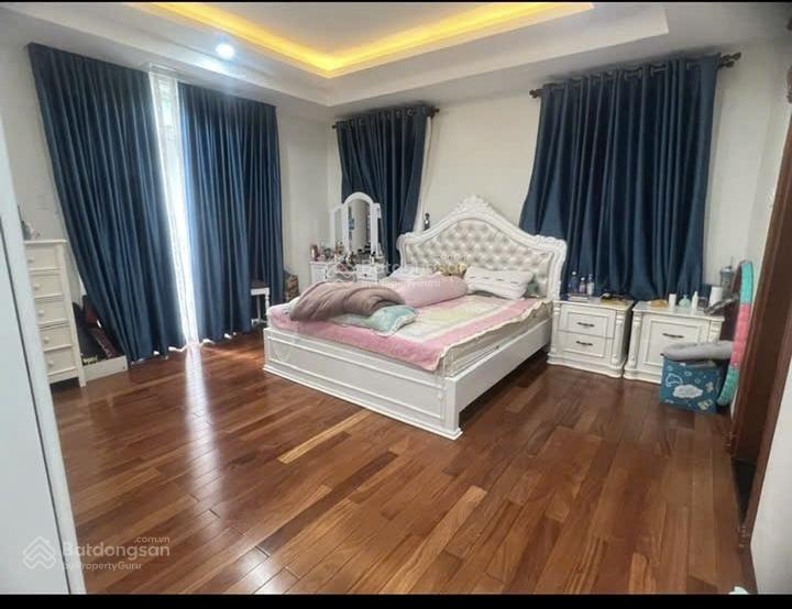 Bán căn biệt thự đơn lập dt khủng khu cityland garden hill nhà full nội thất có thang máy ạ
