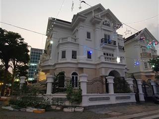 Bán căn biệt thự góc 2 mặt tiền lớn nhất khu cityland garden hill, nhà có sẵn thang máy ạ