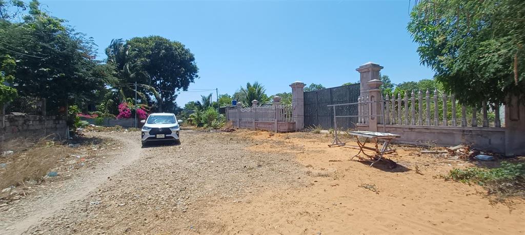 Bán đất khu dân cư khu phố 4, hàm tiến, phan thiết. 1000m2, sổ vuông, mt 22m. qh thổ cư 4,5 tỷ