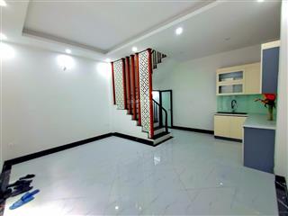 7,35 tỷ  36m2  6 tầng mới  ngõ nông gần ô tô  sân để xe rộng  trương định  hoàng mai