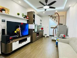 5,75 tỷ25/28m2 5 tầng ngõ nôngbạch maichùa liên pháiphố huế