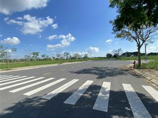 Đất bán tại kdc sg village. nền view công viên giá 2.4 tỷ