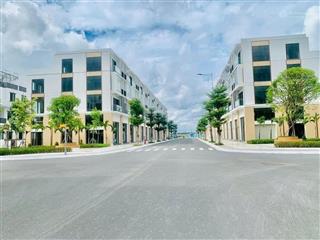 Bán căn shophouse ngay trục cổng chính giá 6,5 tỷ, nằm đường thái sơn 2. 0909 063 ***