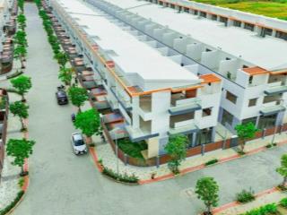 Bán căn nhà trục chính cổng, đường số 1 giá 4,2tỷ. có hỗ trợ vay ngân hàng. giá gốc 4,5tỷ năm 2021