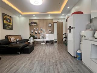 Chính chủ bán gấp căn góc 76m2 tầng trung full nội thất khu đô thị thanh hà giá cực hấp dẫn
