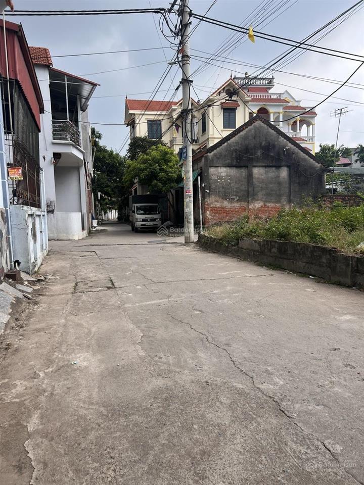 Chính chủ bán lô đất 60m2 thôn chằm, bình minh vuông vắn giá 3,4 tỷ đầu tư sinh lời cao