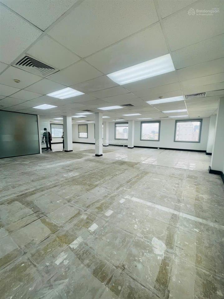 Cho thuê văn phòng diện tích 150m2 160m2 đường pasteur quận 1  0938 202 ***
